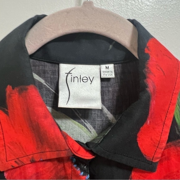 Finley Poppy Print 3/4 sleeve button down blouse - Picture 2 of 6